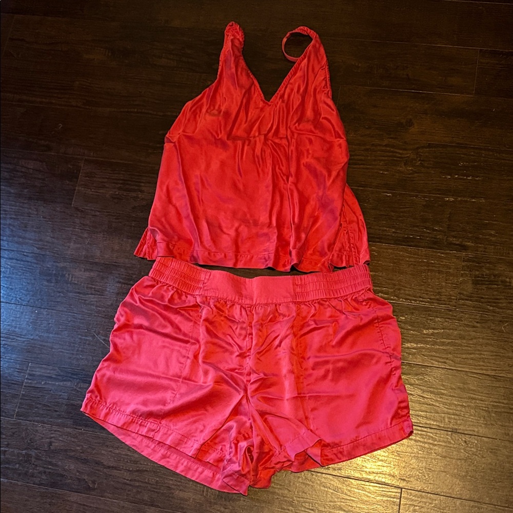 Soma sensual Red Silk Sleepwear Set